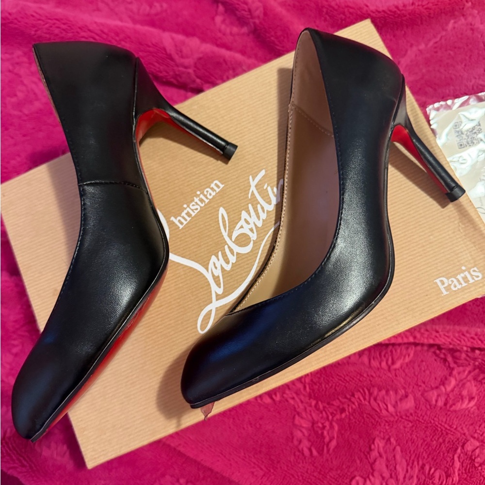 Christian Louboutin Black Leather Pumps with Red Sole